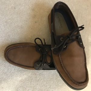 Men’s size 11 Sperry Top-Sider.  Gently used
